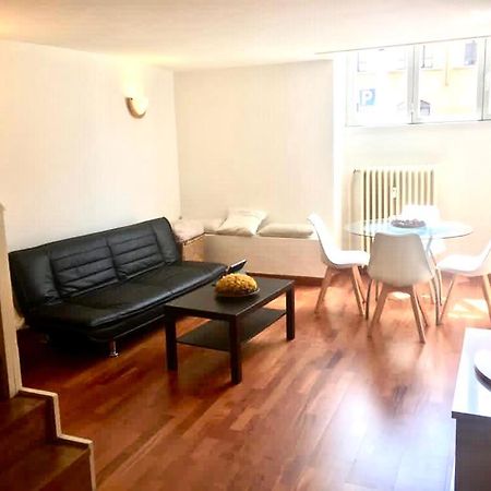 Yourvacanza Navigli Loft Daire Milano Dış mekan fotoğraf