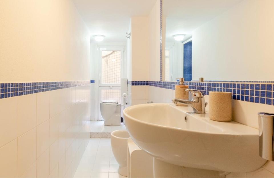 Yourvacanza Navigli Loft Daire Milano Dış mekan fotoğraf