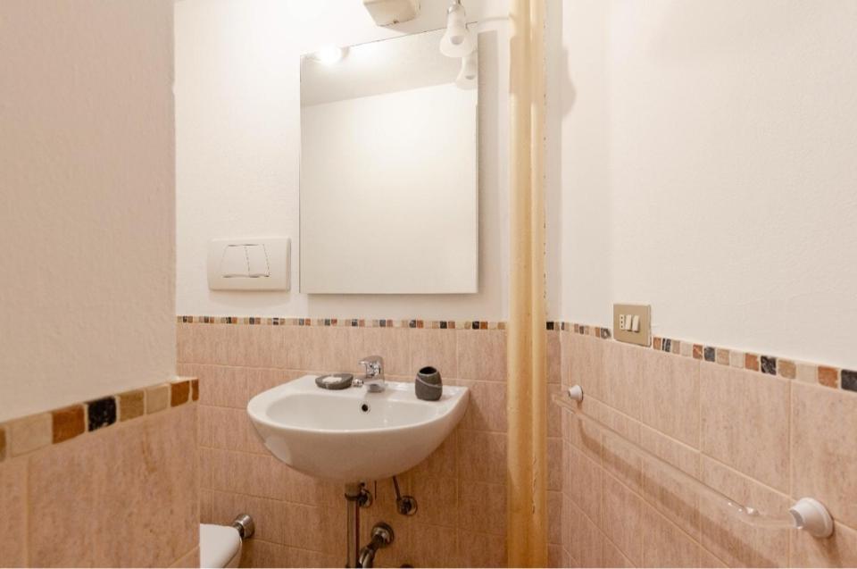 Yourvacanza Navigli Loft Daire Milano Dış mekan fotoğraf